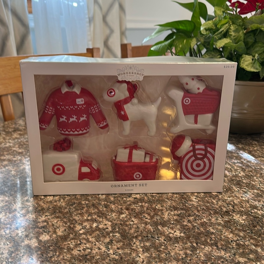 New target ornament set